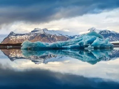 Ice-Land-scaled-r9t2zyqchex6idfahgfad7074u3d3w06xmp54dv9o8
